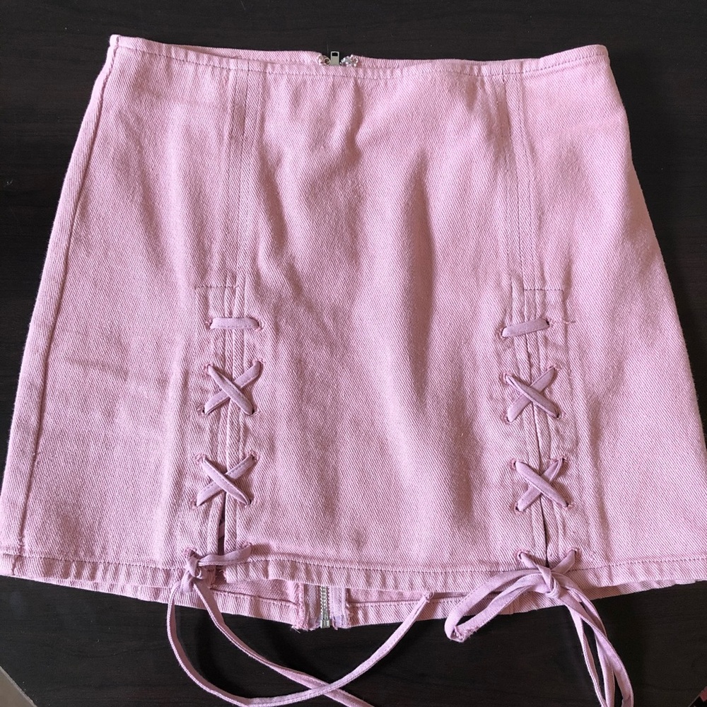 Wild Honey Mauve zip up skirt